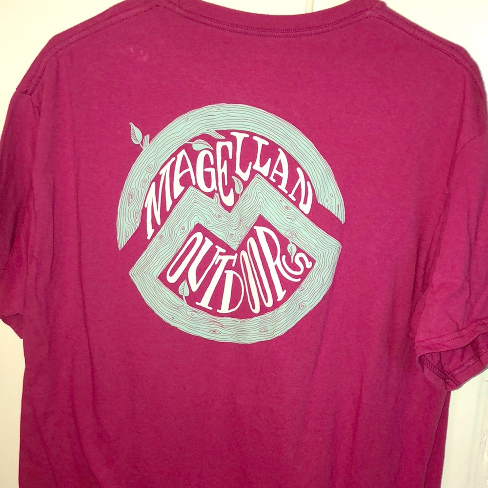Magellan Outdoors T shirt